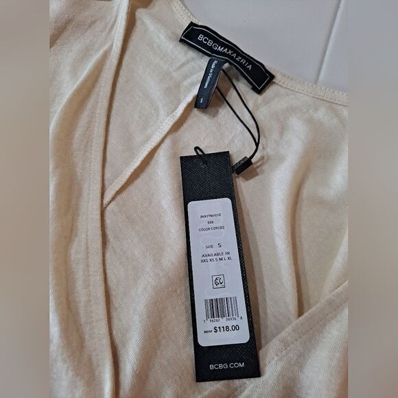 BCBGMAXAZRIA Twist Front Top - Picture 4 of 6